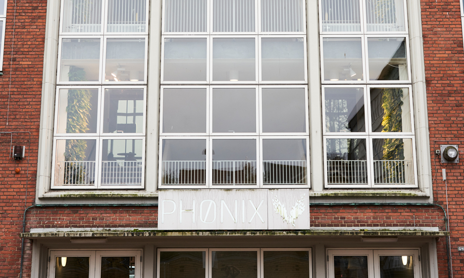 Billede af indgang til Phønix